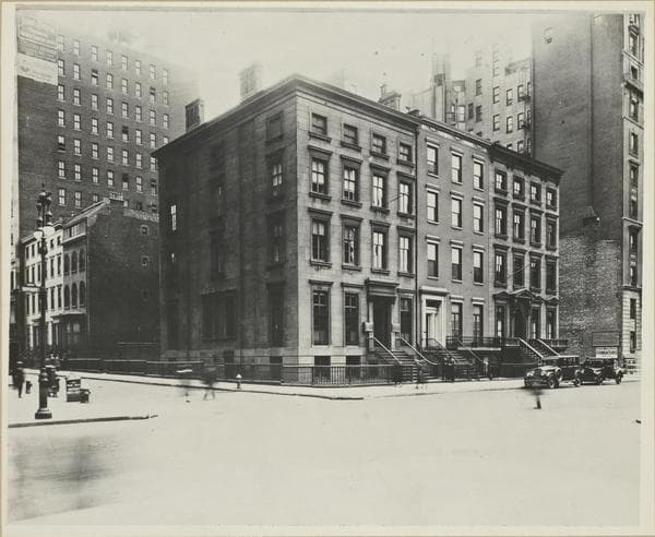 Manhattan: 5th Avenue - 12th Street (East), 1925