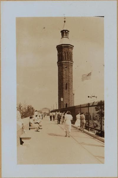 Manhattan: High Bridge Park - Swimming pool - [High Bridge Tower.], 1937