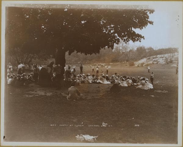 Manhattan: Central Park., 1945