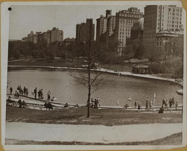 Manhattan: Central Park - The Lake.