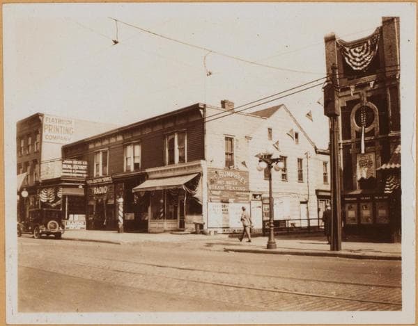 Brooklyn: Flatbush Avenue - Caton Avenue, 1922–1925