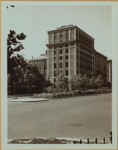 Colleges and Universities - Columbia University., 1937
