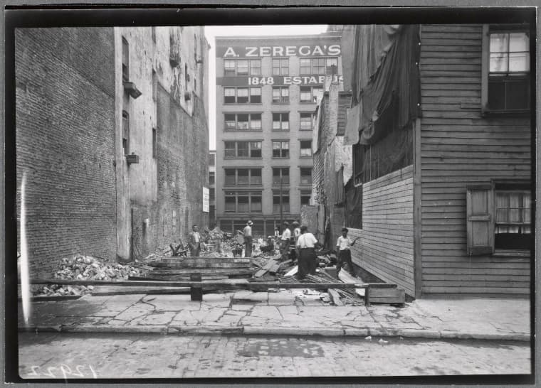 Building demolition with view of A. Zerega Macaroni industrial loft : 28 Front St. - Dock St., Brooklyn, 1934