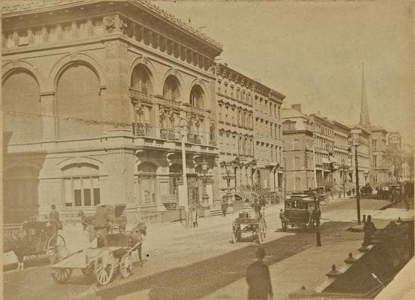 Manhattan: 5th Avenue - 18th Street, 1910