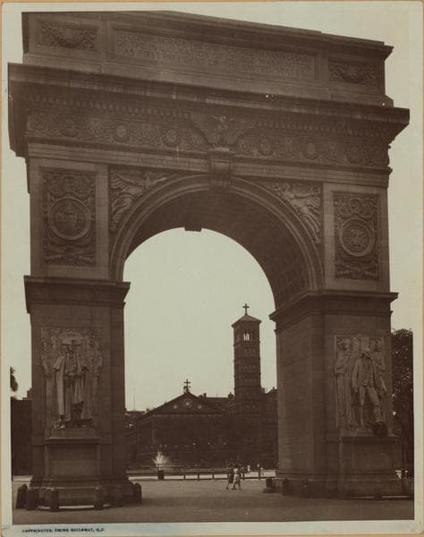 Manhattan: Washington Square - Washington Square West, 1925