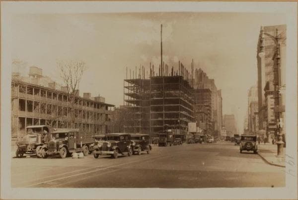 Manhattan: 7th Avenue - 12th Street (West), 1931–1932