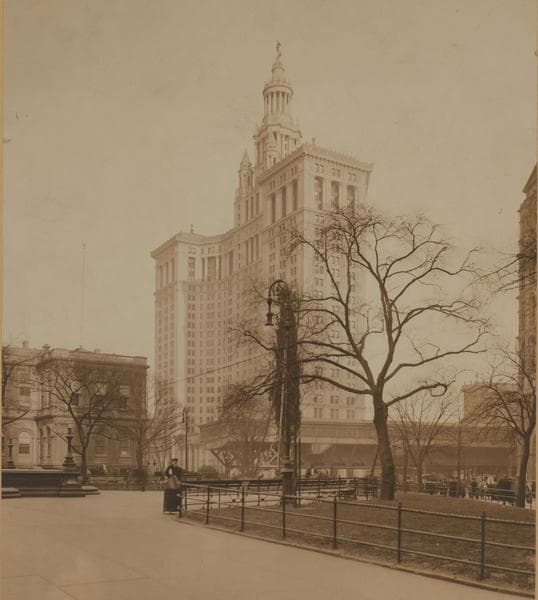 Manhattan: City Hall Park - [City Hall.], 1920