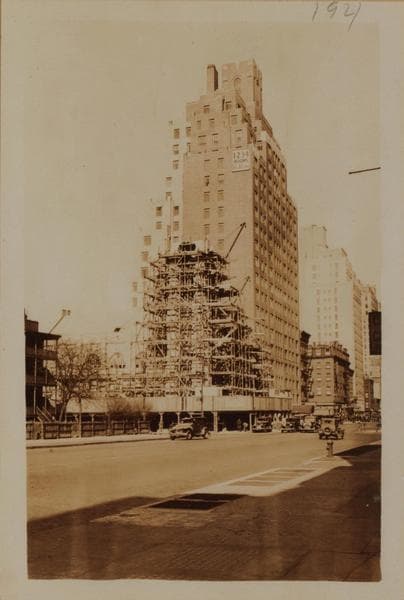 Manhattan: 7th Avenue - 12th Street (West), 1931–1932