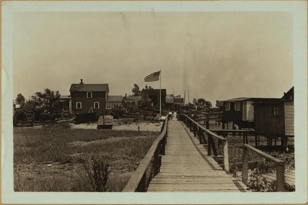 Islands - Plumb Island - [Bungalow colony on Rockaway Inlet - Plumb Island beach in Brooklyn.], 1935–1936