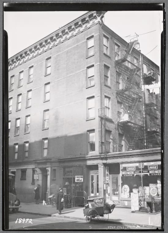 Tenement & storefront; La France Express Company (see #18455): 267 W. 130th St - 8th Av, Manhattan, 1938