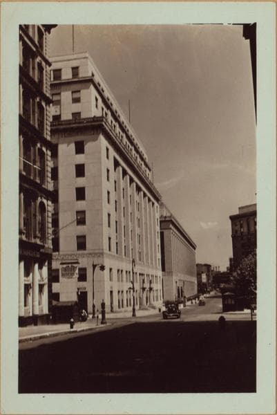 Manhattan: Worth Street - Lafayette Street, 1938