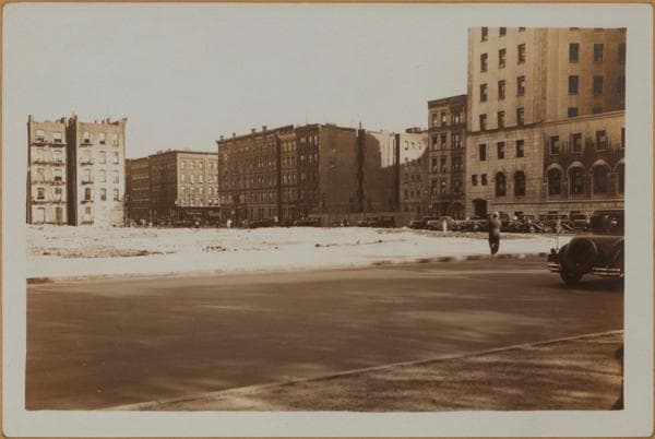Manhattan: 5th Avenue - 107th Street, 1933