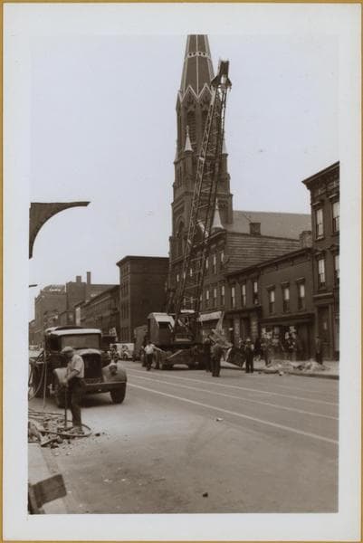 Brooklyn: Fulton Street - Debevoise Avenue, 1942