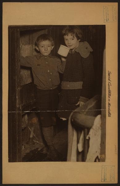 Social conditions in Manhattan., 1923