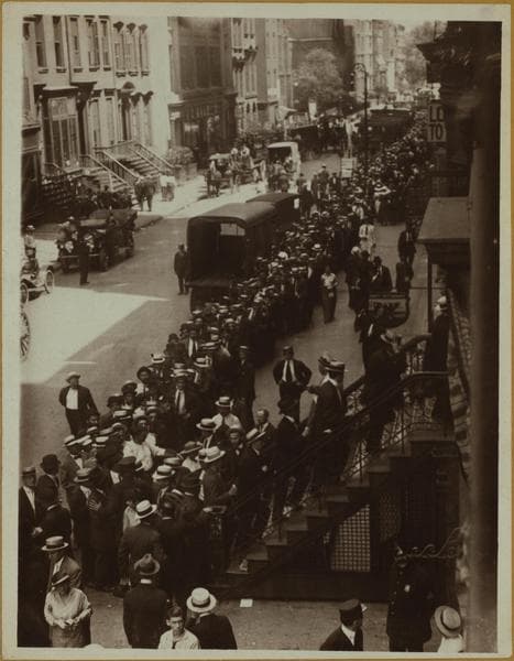 Strikes and demonstrations., 1916