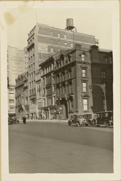 Manhattan: 5th Avenue - 47th Street, 1931