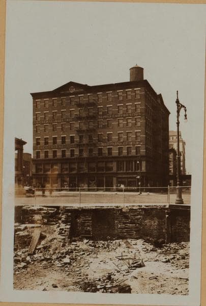 Manhattan: Hudson Street - Bethune Street, 1933