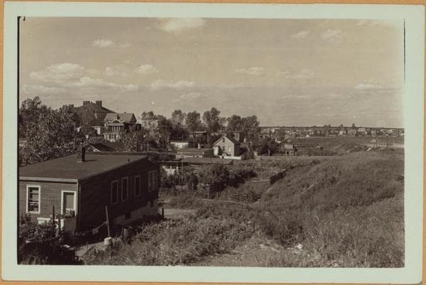 Queens: 111th Street - 46th Avenue, 1935–1936